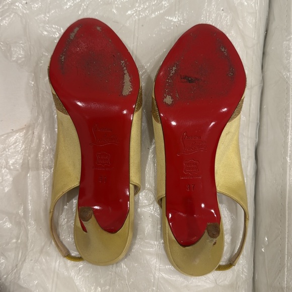 🌺CHRISTIAN LOUBOUTIN 🌺 Yellow Satin Glitter Accents Slingback pumps size: 37 - Picture 17 of 17